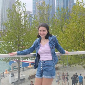 Meet your Posher, Gabi